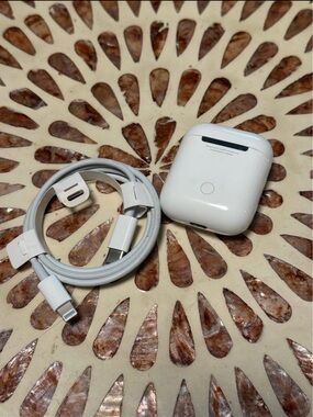 AirPod Second Gen Model A2031 with Charging Case USB C Lightning Cable